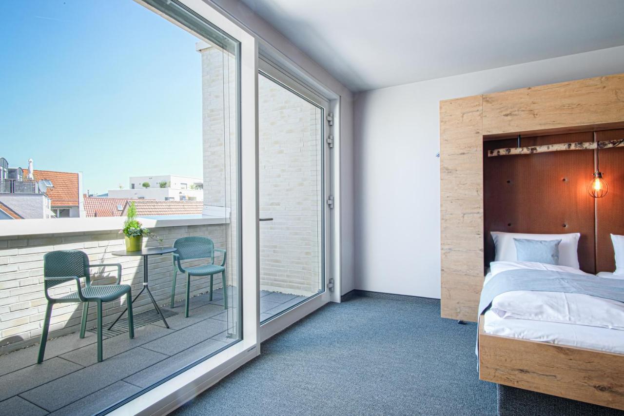 Riku Hotel Goeppingen Göppingen Exterior foto
